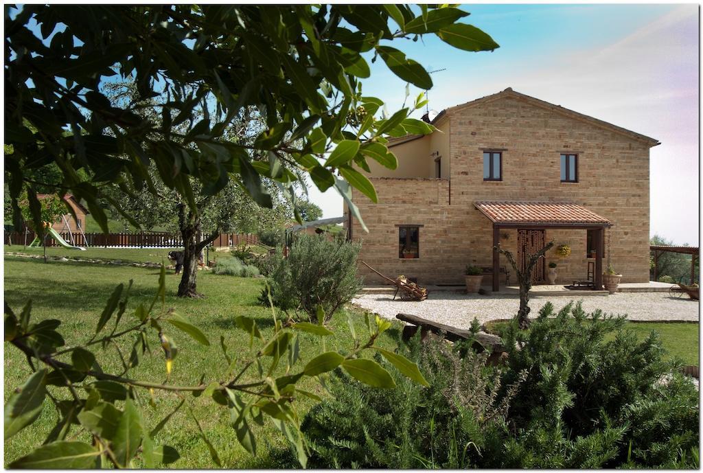 Il Casale Di Aurora Country House Colmurano Kültér fotó