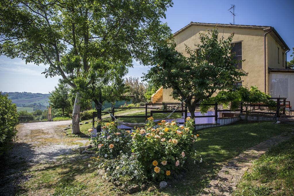 Il Casale Di Aurora Country House Colmurano Kültér fotó