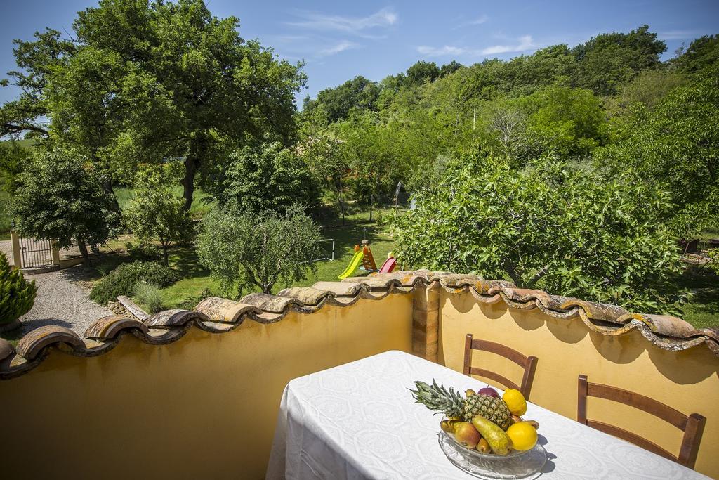 Il Casale Di Aurora Country House Colmurano Kültér fotó